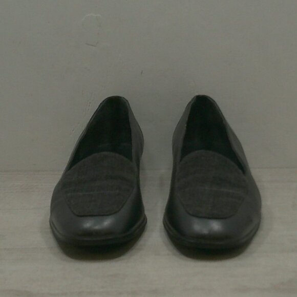 Nordstrom Classic Preppy Black Leather Casual Slip on Loafers Size 8 N | Narrow - Picture 3 of 9